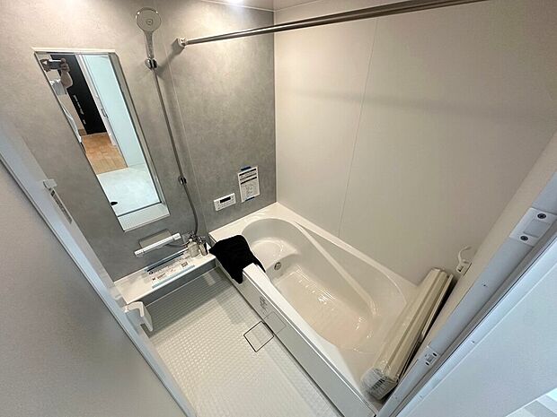 【◆浴室】施工例写真になります。完成前になりますので実際の品質をご覧いただきながらショールームにて詳細にプレゼンテーションさせていただきます。具体的なイメージを掴んでいただける様、サポートさせていただきます。