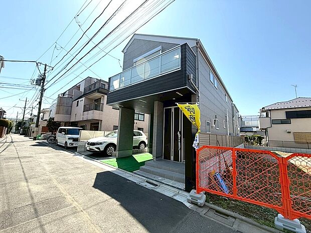 【◆外観】伸びやかな青空から温かい陽光がサンサンとお家に降り注ぎます。