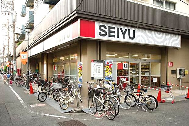 西友高円寺店(約700m)
