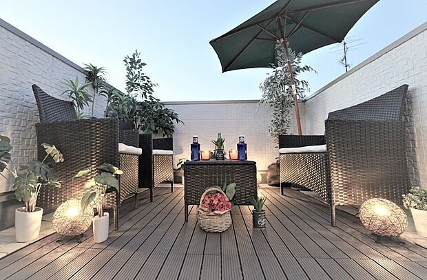 【屋上バルコニーの過ごし方（２）】【上質な寛ぎ空間で過ごすラグジュアリープラン】
階段を上がれば、リゾート空間が目の前に広がる…。夫婦で寛ぐ。友達となごむ。少しだけ、日常を離れた癒しの空間はプレミアム◎