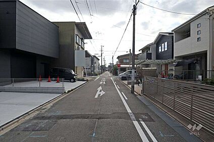 北側前面道路の様子