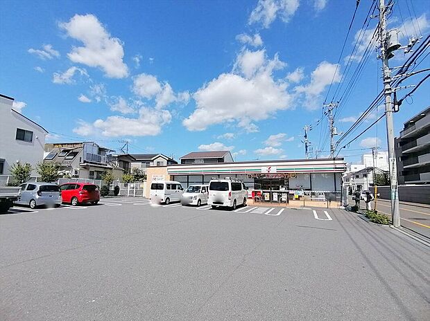 セブンイレブン府中新町２丁目店（約756m）