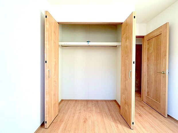 【【クローゼット】】すぐに使え、片付け上手に！