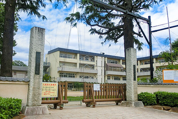 調布市立深大寺小学校