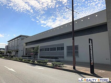 福岡市立姪浜中学校 1700m