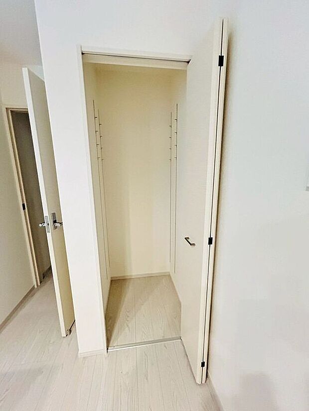 【収納】〈2号棟〉☆パントリー☆日用品や食品ストックなどの保管場所に便利なスペース♪