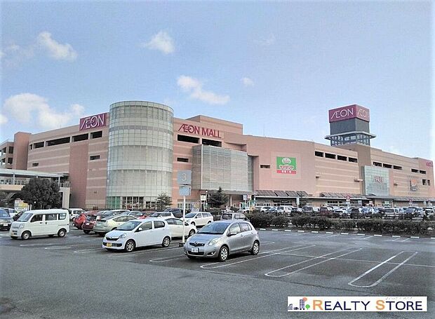 イオンモール福岡伊都店(約1,800m)