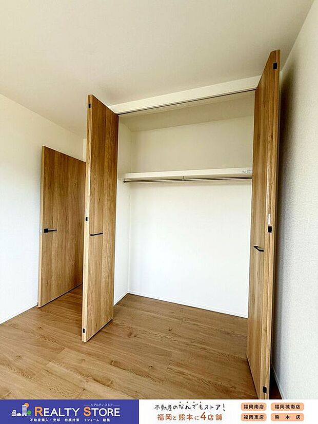 【収納】☆1号棟☆【クローゼット】大容量クローゼット♪棚付きなので整理もしやすくお部屋を広く活用できます♪