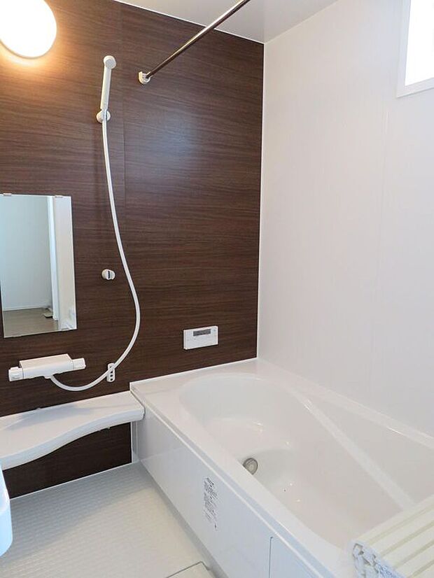 【同仕様画像　（バス）】【同仕様画像】