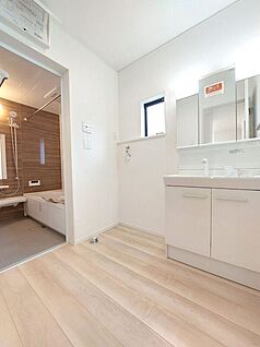 同仕様画像 (バス)