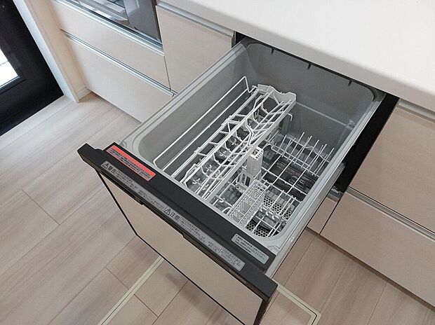 【その他設備】【食器洗浄乾燥機】時短家事の強い味方♪冬の手荒れからも守ってくれます♪