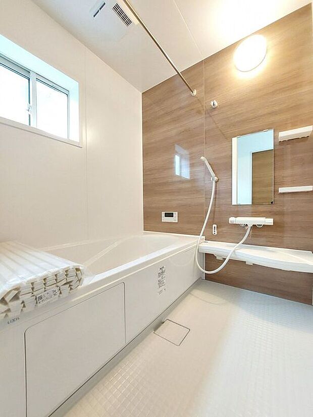 【同仕様画像　（バス）】【同仕様画像】