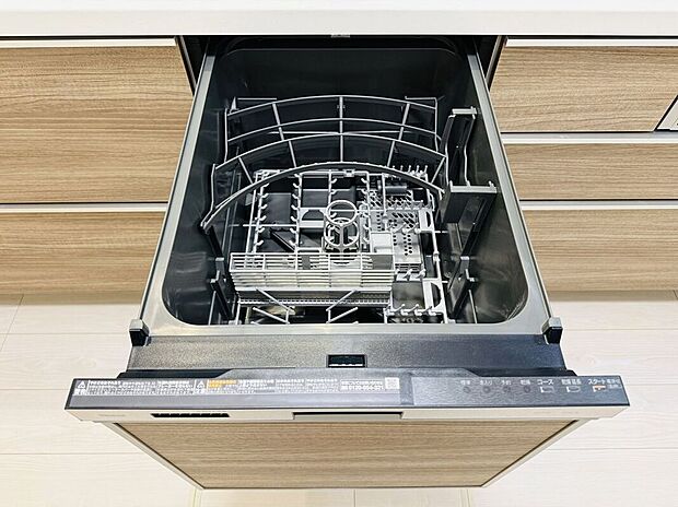 【その他設備】【食器洗浄乾燥機】時短家事の強い味方♪冬の手荒れからも守ってくれます♪