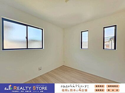 同仕様画像　（バス）