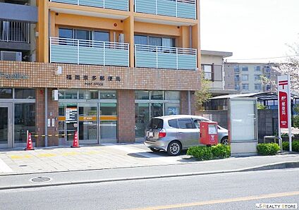 福岡奈多郵便局 210m