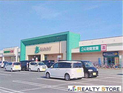 サニー古賀店 740m