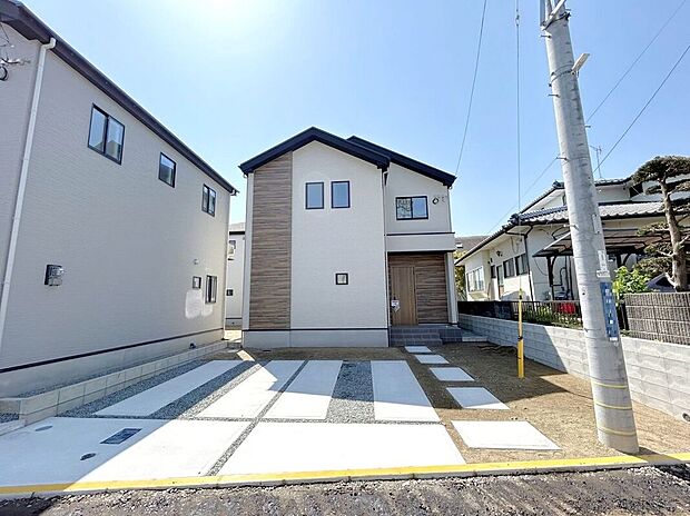 【駐車場】☆駐車スペース☆並列駐車2台可能♪