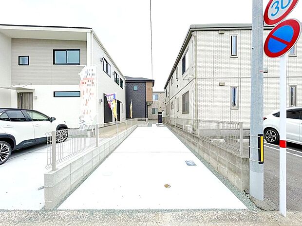 【駐車場】☆駐車スペース☆2台駐車可能です♪