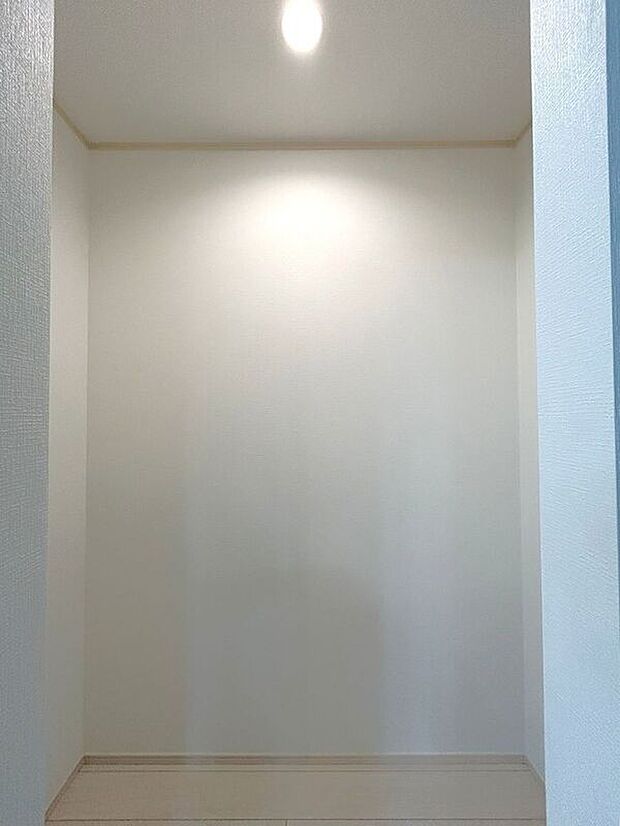 【収納】☆パントリー☆散らかりがちなキッチン用品や食材などを一か所に収納できるパントリー♪棚を置いて自分好みのパントリーを作れます♪