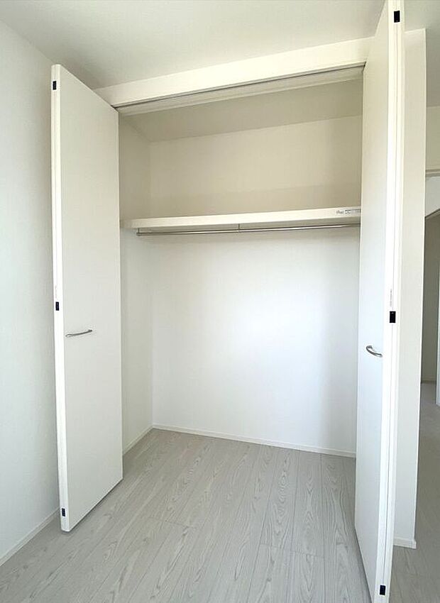 【同仕様画像 (その他内観)】同仕様