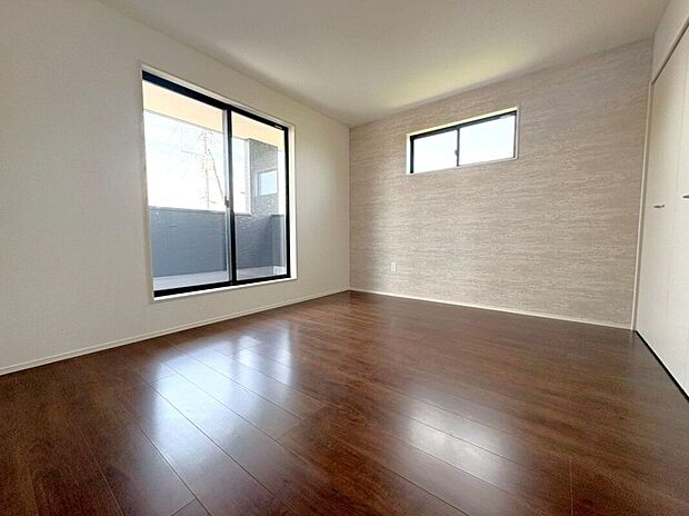 【室内】☆洋室A☆バルコニーに面した明るいお部屋♪主寝室におすすめです♪