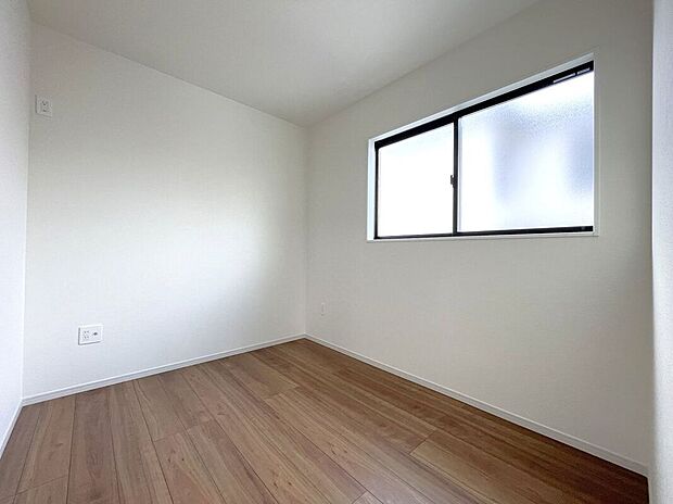 【室内】☆3.7帖洋室☆テレワークルームや書斎としてもお使いいただけます♪