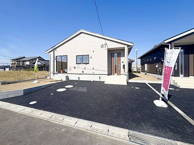 【駐車場】☆駐車スペース☆駐車3台可能♪