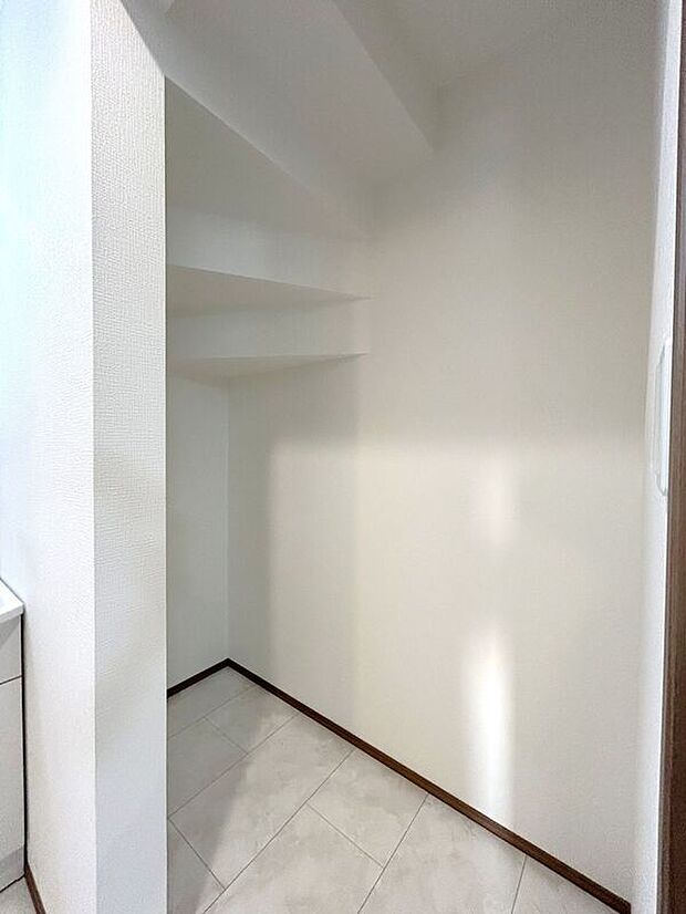 【収納】☆ランドリースペース☆洗面室周りの収納に役立つスペース♪洗剤、タオルや着替えなど収納できます♪