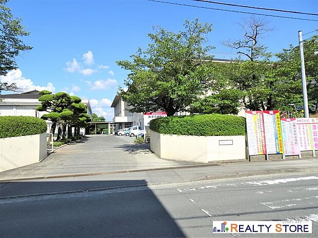 山鹿市立山鹿中学校（約1,440m）