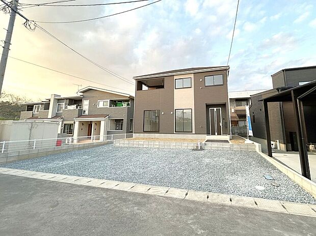 【駐車場】☆駐車スペース☆駐車4台可能♪