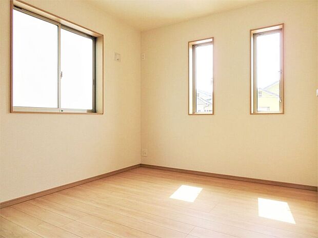 【同仕様画像 (その他内観)】同仕様