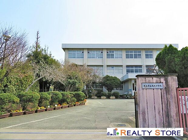 熊本市立城北小学校（約500m）