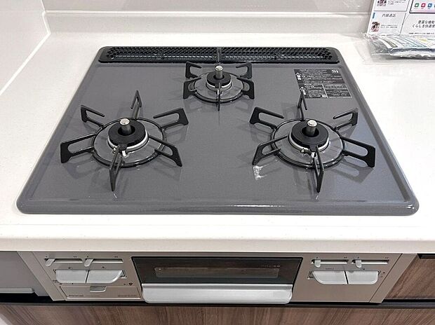 【キッチン】☆コンロ☆お料理が捗る3口コンロ♪