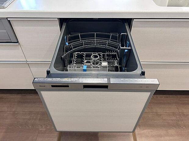 【その他設備】☆食器洗浄乾燥機☆家事の時短にもなる人気の食洗機！ビルトイン式で見た目もスッキリ♪