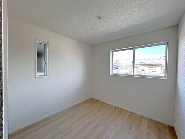 【室内】☆5帖洋室☆ベッドや学習机を置いてお子様部屋におすすめです♪