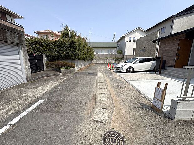 【前面道路含む外観】☆前面道路☆