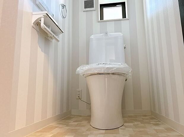 【トイレ】トイレ2ケ所あり◎
家族が多いご家庭も安心です。（同社施工事例）