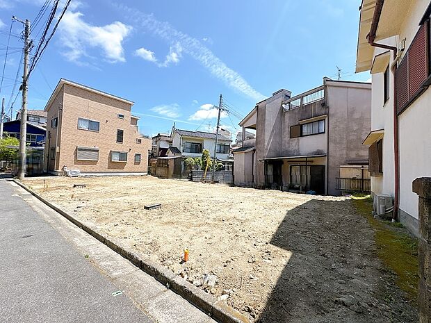 【外観写真】あたたかな陽が差し込む日当り良好の立地です。