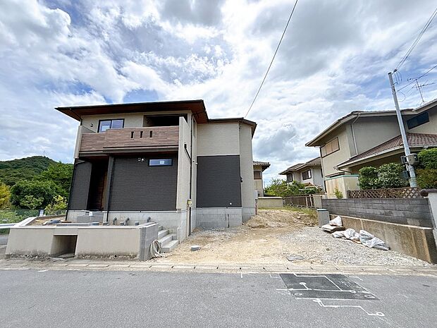 【外観】自然とうまく調和した環境の良い地域です。
毎日を快適に気持ちよく過ごしていただけます。