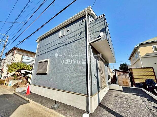 【現地外観写真】住宅性能評価で耐震等級3(最高等級)を取得!お客様を守る大切な住宅だからこそ、第三者の検査を受けて安心して住んでいただける住宅をご案内させて頂きます。その頑丈さを、ぜひ現地にてご体感くださいませ。