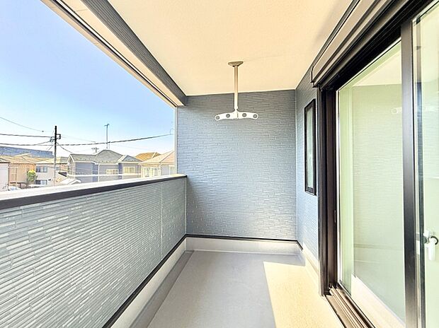 ■ 季節の移ろいを感じられる開放的な空間です