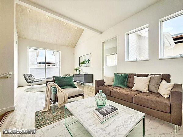 ■自然の光が差し込み、明るい空間が広がります