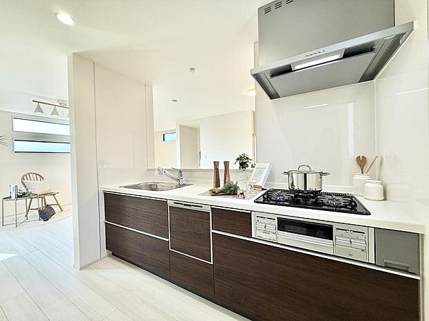 ■家族の絆を深める、温もりのあるキッチン