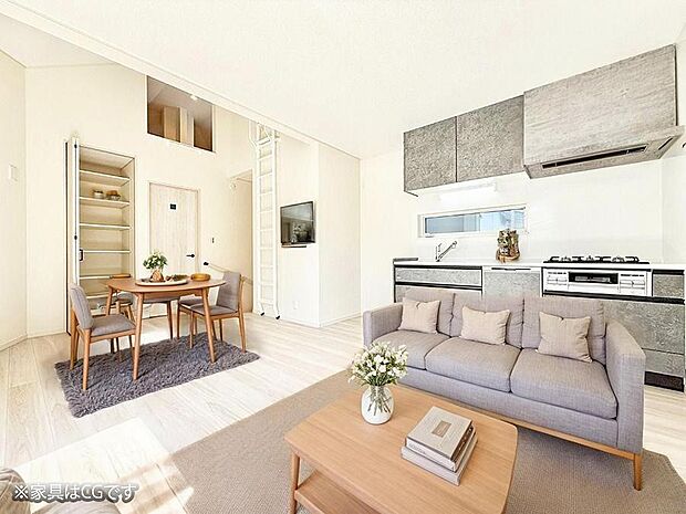 ■家族が自然と集まり、楽しい時間を過ごせるリビング