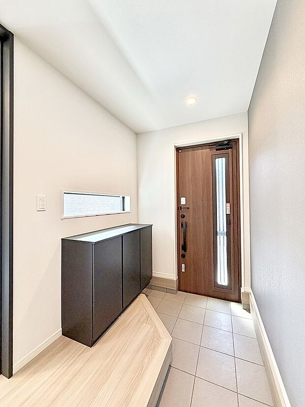 ■ ここから始まる一日、すっきり整った玄関