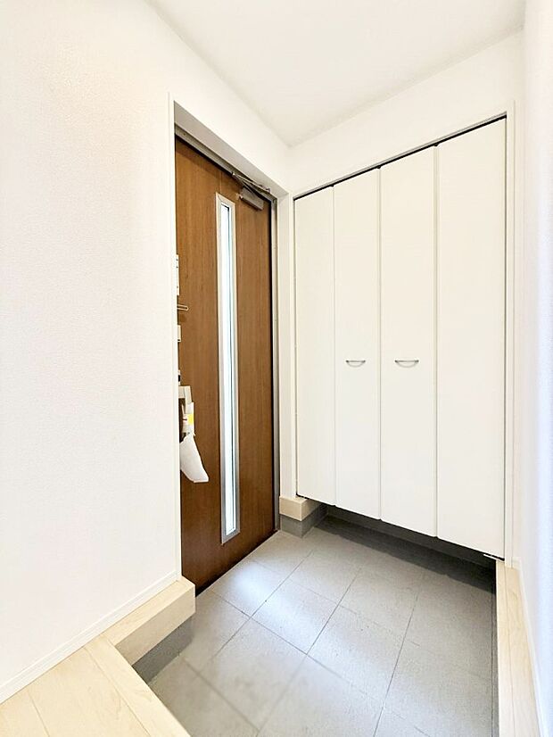 ■ シンプルで美しく、快適な暮らしの入り口