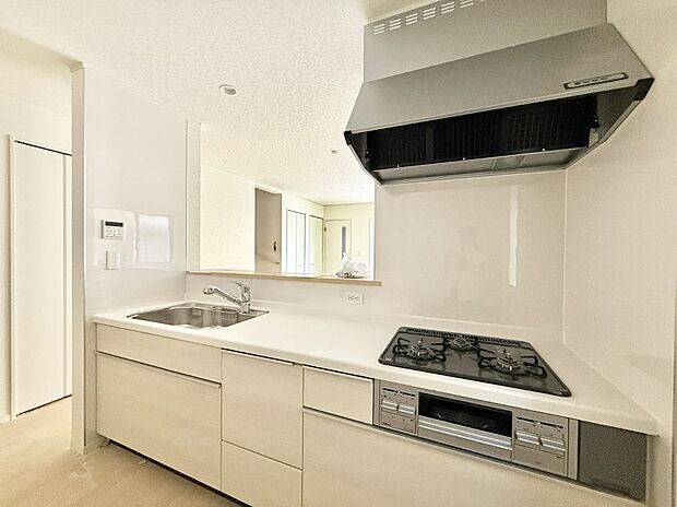 1号棟 ■シンプルで機能的、毎日使いやすいキッチン