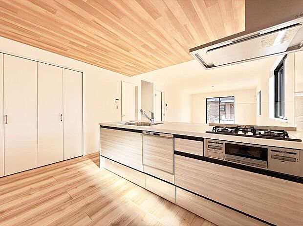 【ダイニングキッチン】■家族とつながる、コミュニケーションの場