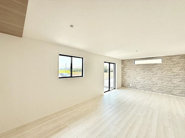 【リビングダイニング】■シンプルだけど贅沢、大切な人と過ごす心がほどける空間