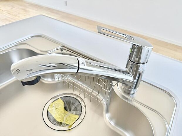 【浄水器】■清潔でおいしい水を手軽に供給してくれます